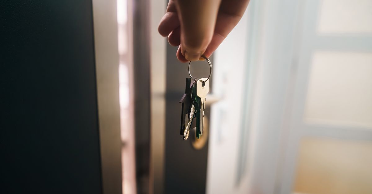 car key cutting machine — Brampton Pro Locksmith