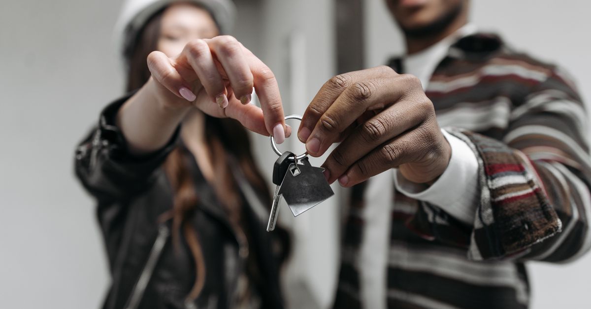 front door lock key — Brampton Pro Locksmith